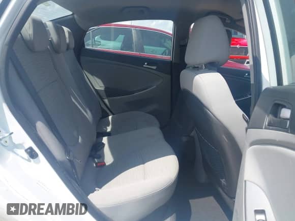 2017 Hyundai Accent SE z VIN KMHCT4AE2HU340627, wystawiony jako IAAI lot #42765503 z przebiegiem 89 841 mil mil oraz . Historia ofert i sprzedaży dostępna na DreamBid. Obrazek 8.