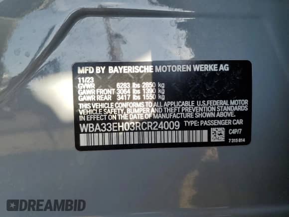 2024 BMW 7 Series 740i xDrive with VIN WBA33EH03RCR24009, listed as a Copart auction lot 49377095 with 231 mi miles and Salvage title. Bid and sale history available at DreamBid. Image 12.
