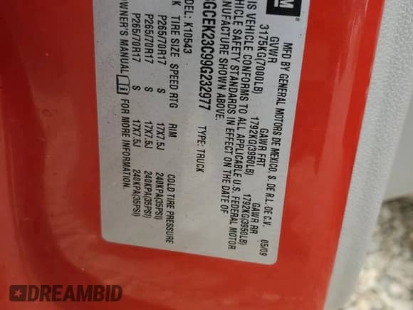 2009 Chevrolet Silverado 1500 LT z VIN 3GCEK23C99G232977, wystawiony jako Copart lot #60891635 z przebiegiem 199 335 mil mil oraz Szkoda całkowita • Salvage title. Historia ofert i sprzedaży dostępna na DreamBid. Obrazek 12.