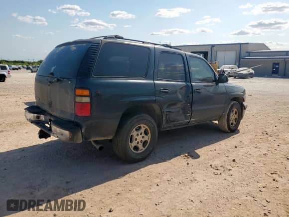 2006 Chevrolet Tahoe LS with VIN 1GNEC13V56J119764, listed as a Copart auction lot 68263755 with 318,699 mi miles and Salvage title. Bid and sale history available at DreamBid. Image 3.