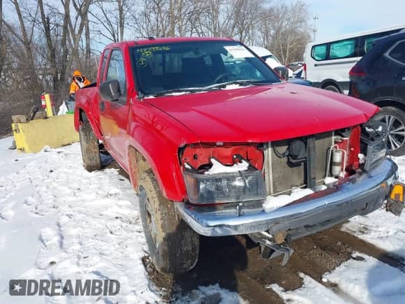 2008 Chevrolet Colorado 1LT with VIN 1GCDT19E388136150, listed as a IAAI auction lot 41599626 with 208,967 mi miles and . Bid and sale history available at DreamBid. Image 1.