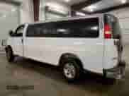 2009 Chevrolet Express Passenger z VIN 1GAHG39K491165750, wystawiony jako Copart lot #49175205 z przebiegiem 378 014 mil mil oraz Nie do naprawy • Non repairable. Historia ofert i sprzedaży dostępna na DreamBid. Obrazek 2.