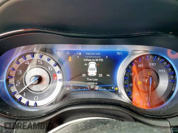 2020 Chrysler 300 S с VIN 2C3CCAGG2LH151035, выставлен на аукционе Copart как лот 54068735 с пробегом 100 045 миль миль и Чистый • Clean title. История ставок и продаж доступна на DreamBid. Изображение 9.