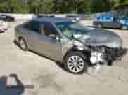 2015 Toyota Camry LE z VIN 4T4BF1FKXFR503561, wystawiony jako Copart lot #84808195 z przebiegiem 77 347 mil mil oraz Szkoda całkowita • Salvage title. Historia ofert i sprzedaży dostępna na DreamBid. Obrazek 4.