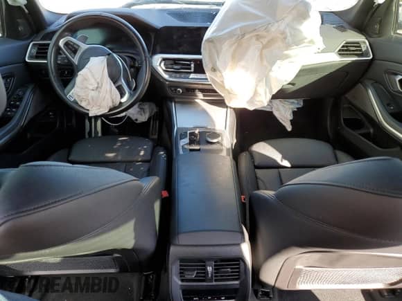 2021 BMW 3 Series 330i с VIN 3MW5R1J00M8C00658, выставлен на аукционе Copart как лот 86506395 с пробегом 28 763 миль миль и На запчасти • Non repairable. История ставок и продаж доступна на DreamBid. Изображение 8.