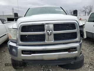 2010 Dodge 2500 Laramie with VIN 3D7UT2CL7AG155447, listed as a Copart auction lot 84482534 with 200,197 mi miles and Salvage title. Bid and sale history available at DreamBid. Image 5.