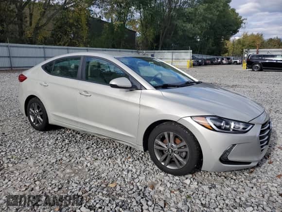 2017 Hyundai Elantra SE с VIN 5NPD84LF4HH015035, выставлен на аукционе Copart как лот 82543455 с пробегом 85 756 миль миль и Чистый • Clean title. История ставок и продаж доступна на DreamBid. Изображение 4.