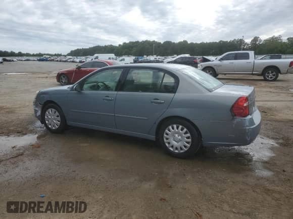 2008 Chevrolet Malibu Classic LT z VIN 1G1ZT58N18F104221, wystawiony jako Copart lot #53647485 z przebiegiem 144 403 mil mil oraz Szkoda całkowita • Salvage title. Historia ofert i sprzedaży dostępna na DreamBid. Obrazek 2.