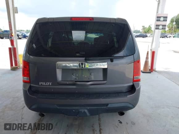 2014 Honda Pilot EX with VIN 5FNYF3H46EB024208, listed as a IAAI auction lot 42352992 with 228,058 mi miles and . Bid and sale history available at DreamBid. Image 15.