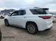 2023 Chevrolet Traverse Premier z VIN 1GNEVKKW2PJ116266, wystawiony jako Copart lot #70329845 z przebiegiem Nie podano mil oraz Szkoda całkowita • Salvage title. Historia ofert i sprzedaży dostępna na DreamBid. Obrazek 2.
