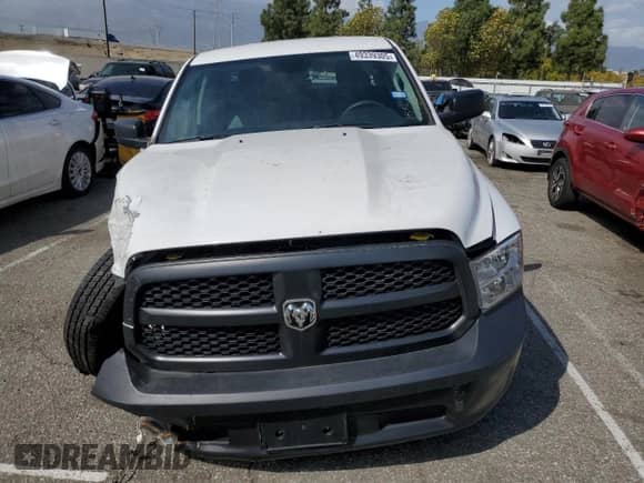 2024 Ram 1500 Express z VIN 1C6RR6KG9RS154502, wystawiony jako Copart lot #49339305 z przebiegiem 5 992 mil mil oraz Szkoda całkowita • Salvage title. Historia ofert i sprzedaży dostępna na DreamBid. Obrazek 5.