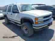 1996 Chevrolet Suburban with VIN 1GNFK16R1TJ393013, listed as a IAAI auction lot 42721742 with 184,261 mi miles and . Bid and sale history available at DreamBid. Image 1.