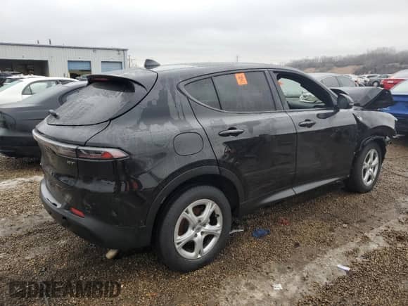 2023 Dodge Hornet GT z VIN ZACNDFAN6P3A00426, wystawiony jako Copart lot #86502704 z przebiegiem Nie podano mil oraz Szkoda całkowita • Salvage title. Historia ofert i sprzedaży dostępna na DreamBid. Obrazek 3.