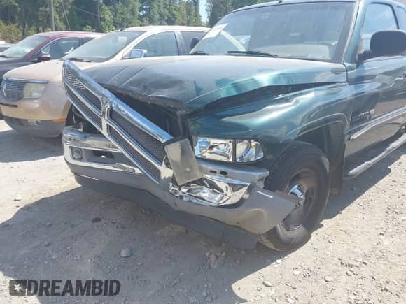 2001 Dodge 1500 with VIN 3B7HC13Z11G242495, listed as a IAAI auction lot 43126406 with 171,611 mi miles and . Bid and sale history available at DreamBid. Image 6.