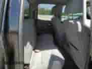 2018 GMC Sierra 1500 z VIN 1GTR1LECXJZ311117, wystawiony jako Copart lot #52915975 z przebiegiem 99 375 mil mil oraz Szkoda całkowita • Salvage title. Historia ofert i sprzedaży dostępna na DreamBid. Obrazek 10.