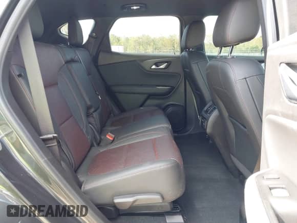 2019 Chevrolet Blazer RS z VIN 3GNKBERS7KS691745, wystawiony jako IAAI lot #43392260 z przebiegiem 86 495 mil mil oraz . Historia ofert i sprzedaży dostępna na DreamBid. Obrazek 8.