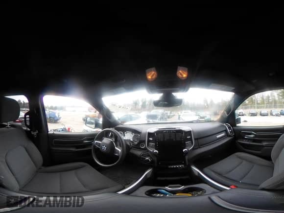 2024 Ram 1500 Big Horn z VIN 1C6SRFFT1RN124465, wystawiony jako IAAI lot #41839097 z przebiegiem 24 106 mil mil oraz . Historia ofert i sprzedaży dostępna na DreamBid. Obrazek 19.