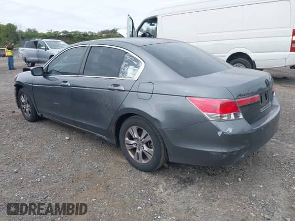 2012 Honda Accord LX Premium с VIN 1HGCP2F46CA231886, выставлен на аукционе IAAI как лот 43282807 с пробегом 212 578 миль миль и . История ставок и продаж доступна на DreamBid. Изображение 3.
