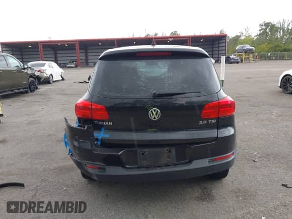 2013 Volkswagen Tiguan SE с VIN WVGAV3AX4DW607441, выставлен на аукционе IAAI как лот 42173141 с пробегом 113 186 миль миль и . История ставок и продаж доступна на DreamBid. Изображение 16.