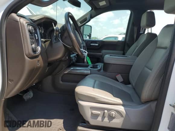 2021 Chevrolet Silverado 2500HD LTZ с VIN 1GC4YPEY4MF308857, выставлен на аукционе Copart как лот 67118955 с пробегом 95 873 миль миль и Списание • Salvage title. История ставок и продаж доступна на DreamBid. Изображение 7.