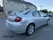 2005 Dodge Neon SRT-4 z VIN 1B3ES66S15D125098, wystawiony jako Copart lot #44760125 z przebiegiem 95 902 mil mil oraz Czysty tytuł • Clean title. Historia ofert i sprzedaży dostępna na DreamBid. Obrazek 4.