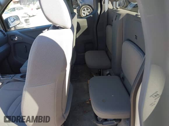 2017 Nissan Frontier S with VIN 1N6BD0CT6HN746001, listed as a IAAI auction lot 42308030 with 101,297 mi miles and . Bid and sale history available at DreamBid. Image 8.