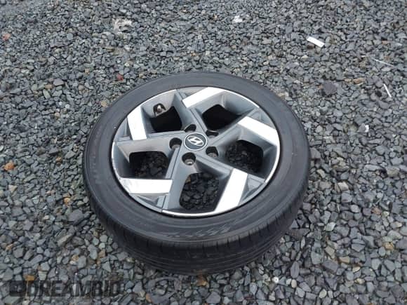 2021 Hyundai Venue SEL z VIN KMHRC8A33MU092656, wystawiony jako IAAI lot #41275058 z przebiegiem 53 109 mil mil oraz . Historia ofert i sprzedaży dostępna na DreamBid. Obrazek 12.