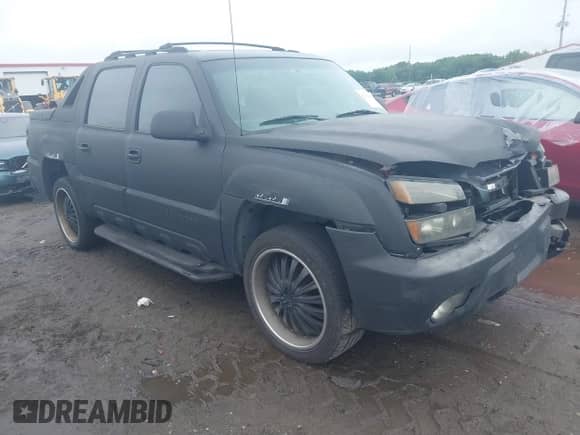 2002 Chevrolet Avalanche z VIN 3GNEK13T92G133437, wystawiony jako IAAI lot #42364490 z przebiegiem 178 941 mil mil oraz . Historia ofert i sprzedaży dostępna na DreamBid. Obrazek 1.