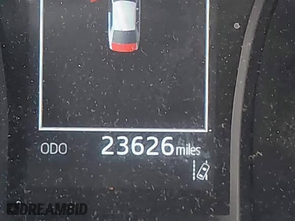 2023 Toyota Camry LE z VIN 4T1C11AKXPU119236, wystawiony jako IAAI lot #43326388 z przebiegiem 23 626 mil mil oraz . Historia ofert i sprzedaży dostępna na DreamBid. Obrazek 16.