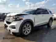 2020 Ford Explorer Limited z VIN 1FMSK8FH7LGC90324, wystawiony jako Copart lot #81264225 z przebiegiem 50 785 mil mil oraz Szkoda całkowita • Salvage title. Historia ofert i sprzedaży dostępna na DreamBid. Obrazek 1.