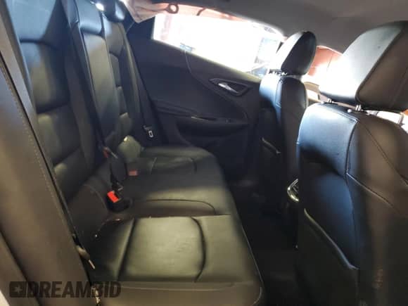 2016 Chevrolet Malibu LT z VIN 1G1ZE5ST9GF347971, wystawiony jako Copart lot #83871205 z przebiegiem Nie podano mil oraz Czysty tytuł • Clean title. Historia ofert i sprzedaży dostępna na DreamBid. Obrazek 10.