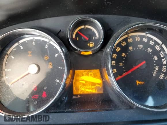 2009 Saturn VUE XE z VIN 3GSDL43N79S587489, wystawiony jako Copart lot #83986524 z przebiegiem 154 257 mil mil oraz Szkoda całkowita • Salvage title. Historia ofert i sprzedaży dostępna na DreamBid. Obrazek 9.