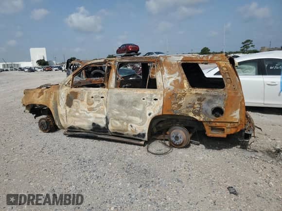 2020 Chevrolet Tahoe LS z VIN 1GNSKAKC1LR225616, wystawiony jako Copart lot #63197505 z przebiegiem Nie podano mil oraz Szkoda całkowita • Salvage title. Historia ofert i sprzedaży dostępna na DreamBid. Obrazek 2.