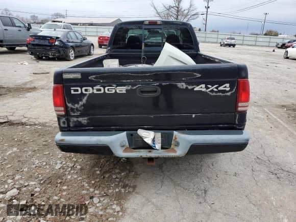 2002 Dodge Dakota Sport с VIN 1B7GG32N02S564002, выставлен на аукционе Copart как лот 81347474 с пробегом Не указан миль и Списание • Salvage title. История ставок и продаж доступна на DreamBid. Изображение 6.