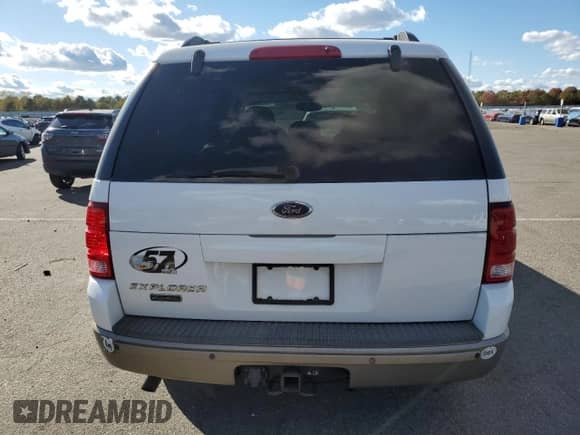 2003 Ford Explorer Eddie Bauer with VIN 1FMZU74K33UA69290, listed as a Copart auction lot 76154684 with 117,928 mi miles and Clean title. Bid and sale history available at DreamBid. Image 6.