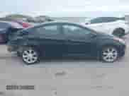 2013 Hyundai Elantra GLS z VIN 5NPDH4AE7DH375582, wystawiony jako IAAI lot #42623137 z przebiegiem 174 458 mil mil oraz . Historia ofert i sprzedaży dostępna na DreamBid. Obrazek 13.