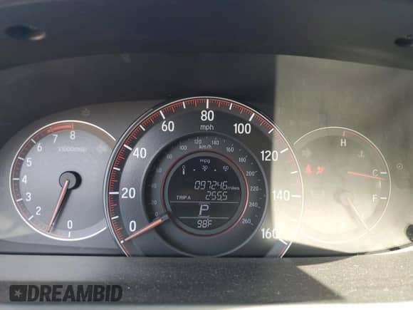 2017 Honda Accord LX-S с VIN 1HGCT1B32HA009694, выставлен на аукционе Copart как лот 61029315 с пробегом 97 246 миль миль и Списание • Salvage title. История ставок и продаж доступна на DreamBid. Изображение 9.