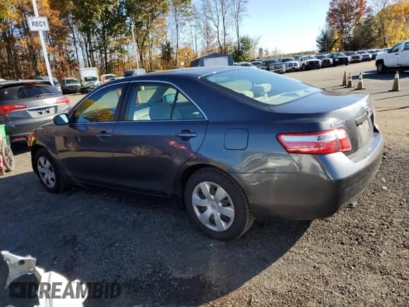 2007 Toyota Camry CE с VIN 4T1BE46K87U028184, выставлен на аукционе Copart как лот 89482725 с пробегом 142 391 миль миль и Списание • Salvage title. История ставок и продаж доступна на DreamBid. Изображение 2.