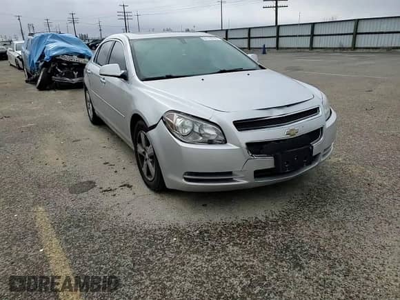 2012 Chevrolet Malibu 2LT z VIN 1G1ZD5E04CF362585, wystawiony jako Copart lot #84071665 z przebiegiem 107 253 mil mil oraz Szkoda całkowita • Salvage title. Historia ofert i sprzedaży dostępna na DreamBid. Obrazek 10.