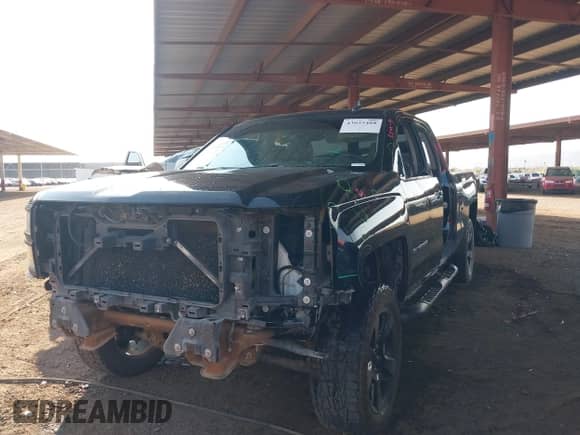 2015 Chevrolet Silverado 1500 Work Truck with VIN 1GCRCPEH5FZ427510, listed as a IAAI auction lot 43035488 with 205,034 mi miles and . Bid and sale history available at DreamBid. Image 18.