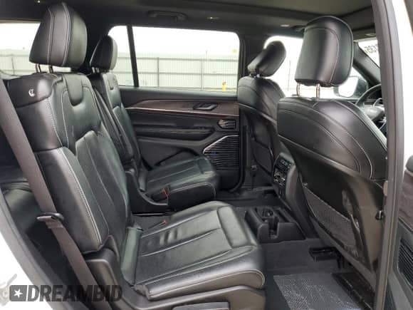 2023 Jeep Grand Cherokee Overland с VIN 1C4RJKDG3P8738216, выставлен на аукционе Copart как лот 45659135 с пробегом 43 340 миль миль и Списание • Salvage title. История ставок и продаж доступна на DreamBid. Изображение 11.