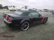 2007 Ford Mustang Deluxe z VIN 1ZVFT84N675327678, wystawiony jako Copart lot #82367465 z przebiegiem 74 504 mil mil oraz Szkoda całkowita • Salvage title. Historia ofert i sprzedaży dostępna na DreamBid. Obrazek 3.