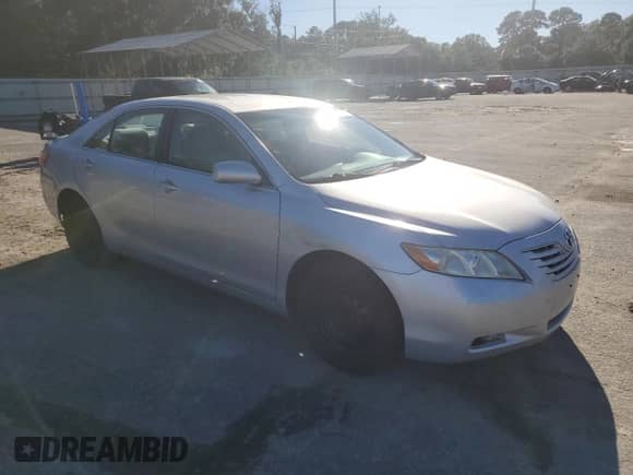 2007 Toyota Camry CE с VIN 4T1BE46K77U723868, выставлен на аукционе Copart как лот 86084235 с пробегом 177 363 миль миль и Списание • Salvage title. История ставок и продаж доступна на DreamBid. Изображение 4.