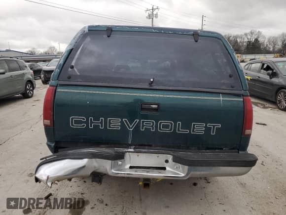 1997 Chevrolet Silverado 1500 with VIN 1GCEC19W1VE157394, listed as a Copart auction lot 44196375 with 232,327 mi miles and Salvage title. Bid and sale history available at DreamBid. Image 6.