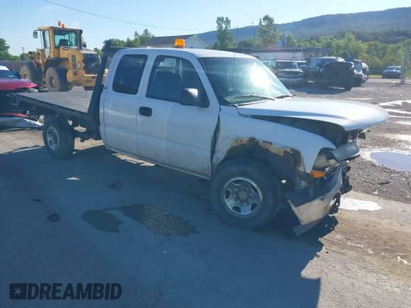 2000 Chevrolet Silverado 2500 LS с VIN 1GCGK29U1YE128188, выставлен на аукционе IAAI как лот 43063090 с пробегом 120 151 миль миль и . История ставок и продаж доступна на DreamBid. Изображение 1.