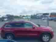 2017 Jeep Grand Cherokee Laredo с VIN 1C4RJFAG3HC958840, выставлен на аукционе IAAI как лот 42664925 с пробегом 111 896 миль миль и . История ставок и продаж доступна на DreamBid. Изображение 13.