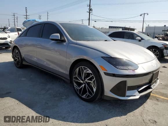 2023 Hyundai Ioniq 6 SEL с VIN KMHM34AA3PA043433, выставлен на аукционе Copart как лот 69071215 с пробегом 68 624 миль миль и Списание • Salvage title. История ставок и продаж доступна на DreamBid. Изображение 4.