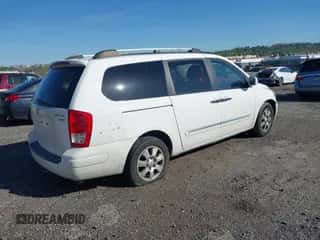 2008 Hyundai Entourage GLS с VIN KNDMC233086055096, выставлен на аукционе IAAI как лот 42127407 с пробегом 249 684 миль миль и . История ставок и продаж доступна на DreamBid. Изображение 4.