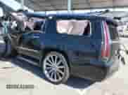 2019 Cadillac Escalade ESV Luxury с VIN 1GYS4HKJ2KR296620, выставлен на аукционе IAAI как лот 42555791 с пробегом Не указан миль и . История ставок и продаж доступна на DreamBid. Изображение 3.