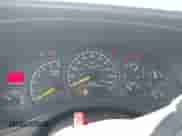 2000 Chevrolet Silverado 2500 LS с VIN 1GCGK29U1YE128188, выставлен на аукционе IAAI как лот 43063090 с пробегом 120 151 миль миль и . История ставок и продаж доступна на DreamBid. Изображение 7.